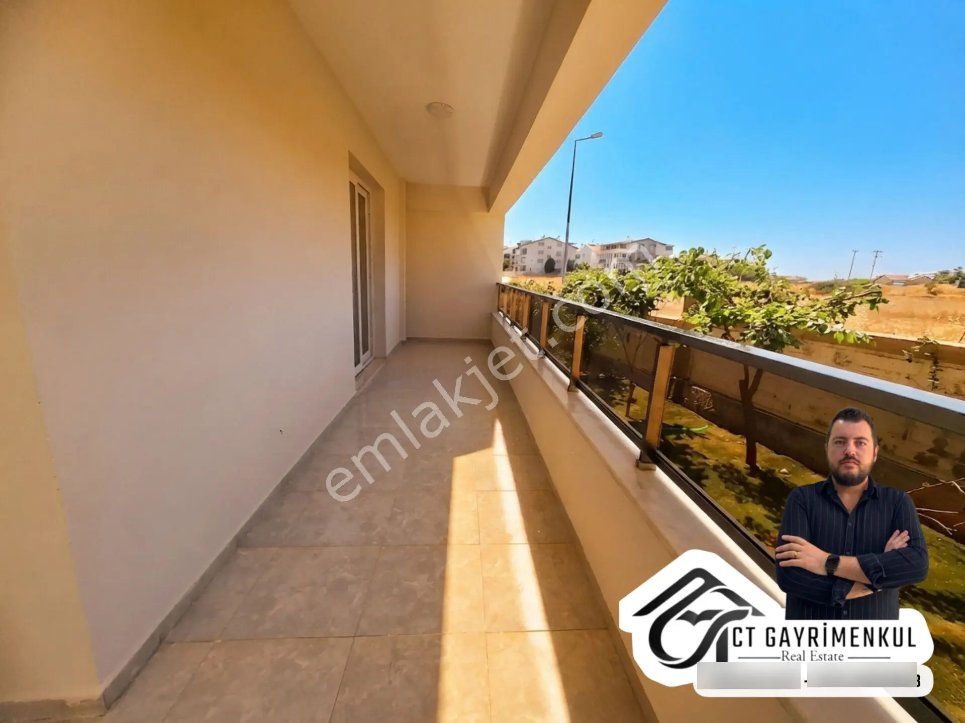 Didim'de Satılık 2+1 Daire Geniş Bahçeli Ve Büyük Teras Balkonlu Çok Hesaplı Balkonlu ! — fotoğraf 11