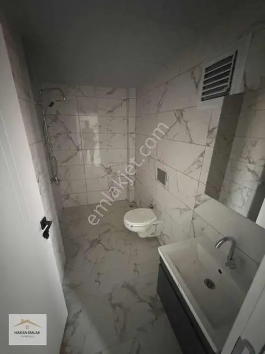 Hakan Emlak'tan Çorum Manzaralı 3+1 Satılık Daire — fotoğraf 6