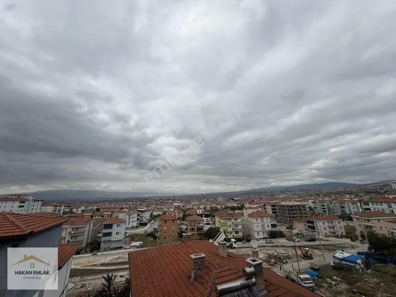 Hakan Emlak'tan Çorum Manzaralı 3+1 Satılık Daire — fotoğraf 18