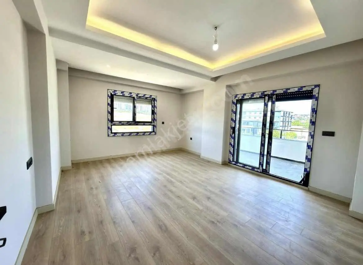 Berk Emlak'tan İnönü Mahallesinde Site İçi 3+1 Satılık Daire — fotoğraf 5