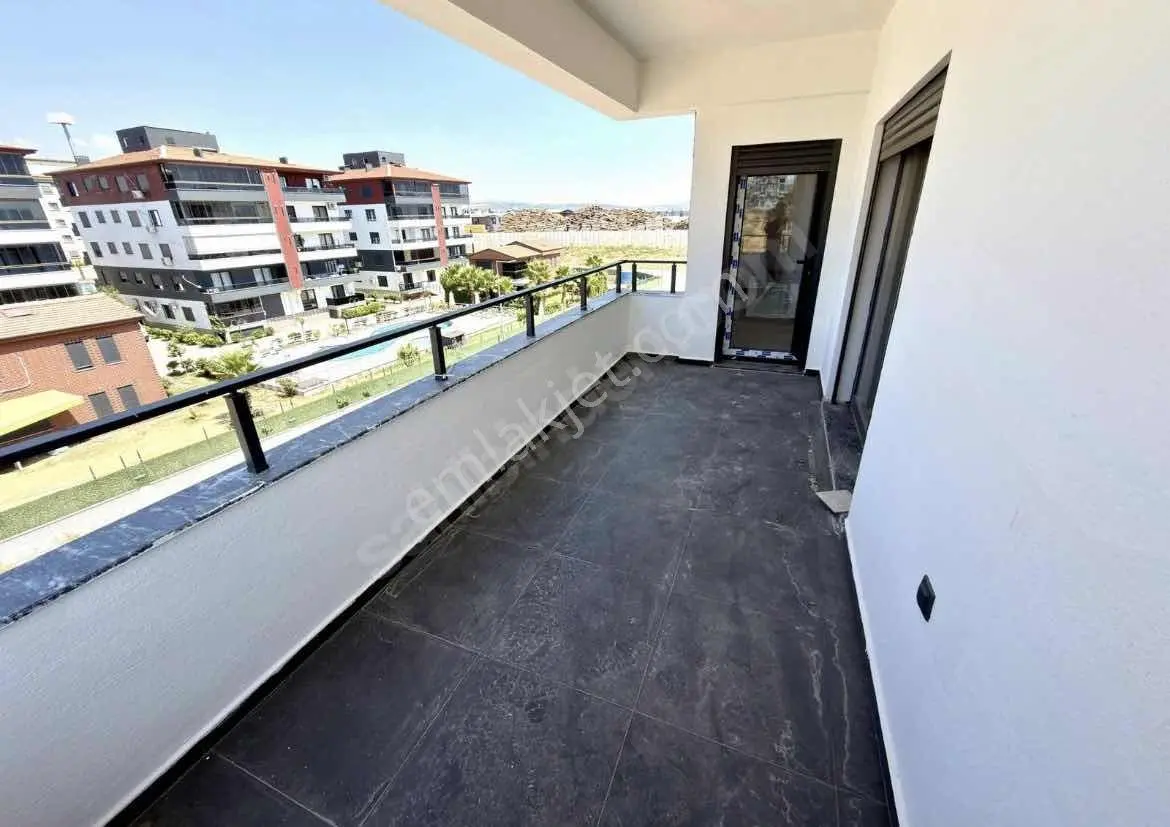 Berk Emlak'tan İnönü Mahallesinde Site İçi 3+1 Satılık Daire — fotoğraf 7
