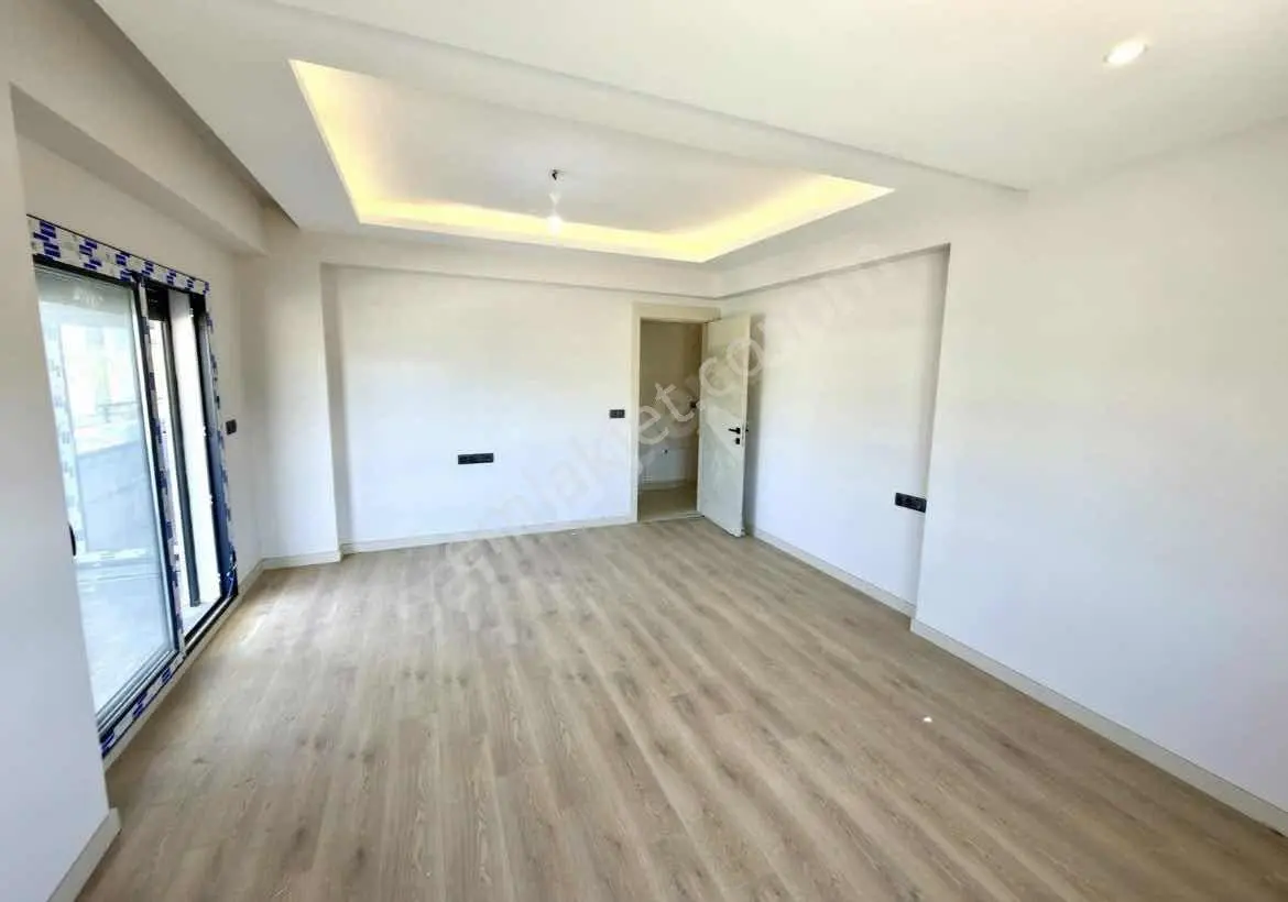 Berk Emlak'tan İnönü Mahallesinde Site İçi 3+1 Satılık Daire — fotoğraf 8