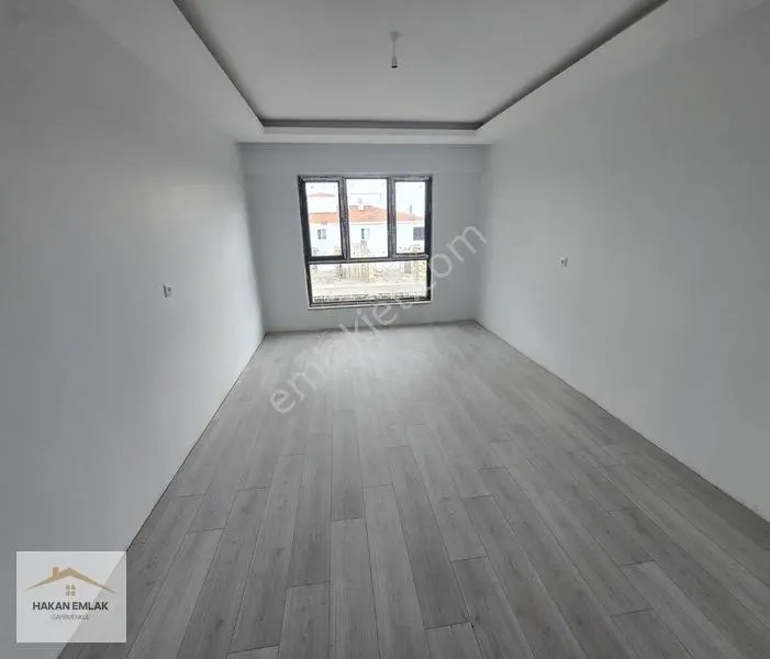 Hakan Emlak - Ulukavak Mh Cadde Üzeri Satılık 2+1 Daire — fotoğraf 7