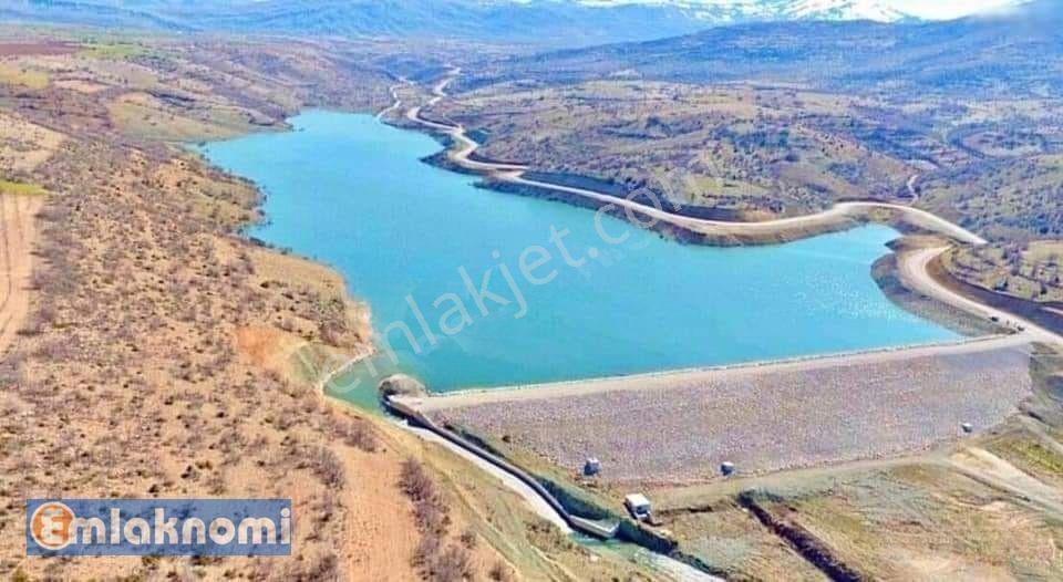 Emlaknomi Den (karaman Yollarbaşı Köyünde Gölet Kenarında Satılık Hobi Bahçesi) — fotoğraf 2