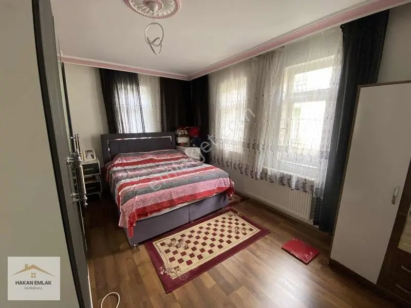 Hakan Emlak'tan Kafkasevler'de 3+1 Satılık Daire! — fotoğraf 24