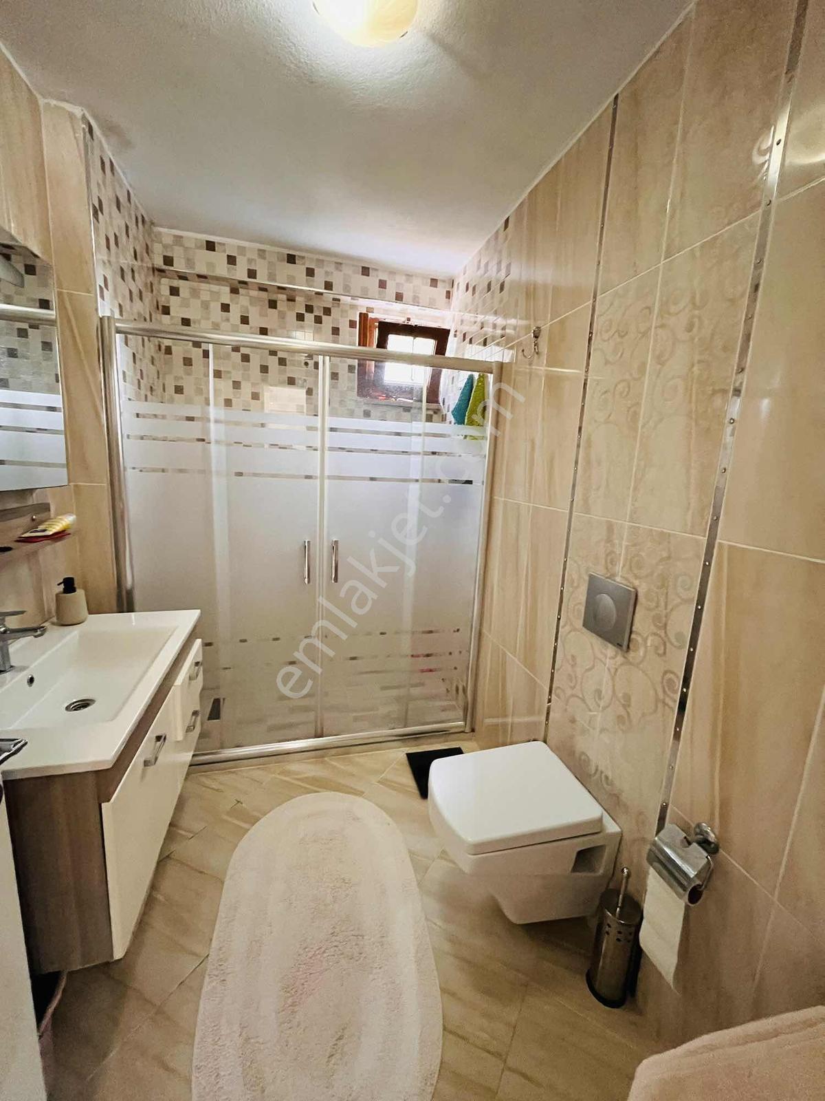Re/max Kıyı Dan Satılık 6+1 İskanlı Müstakil Deniz Manzaralı — fotoğraf 12