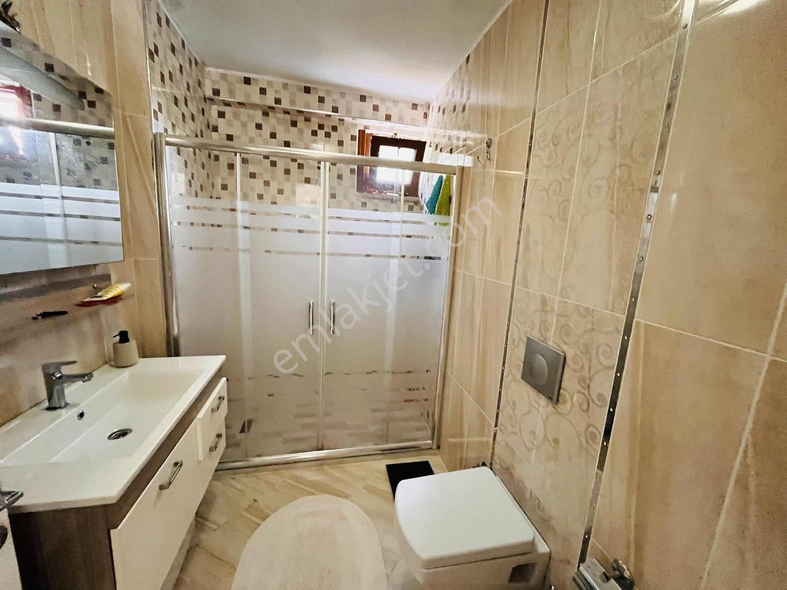 Re/max Kıyı Dan Satılık 6+1 İskanlı Müstakil Deniz Manzaralı — fotoğraf 13