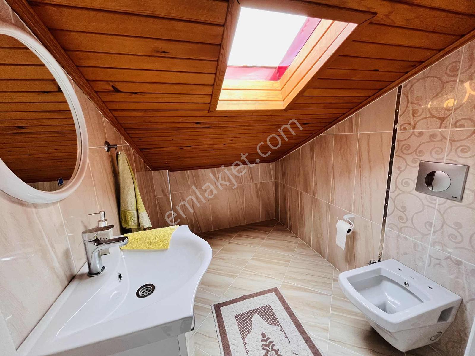 Re/max Kıyı Dan Satılık 6+1 İskanlı Müstakil Deniz Manzaralı — fotoğraf 22