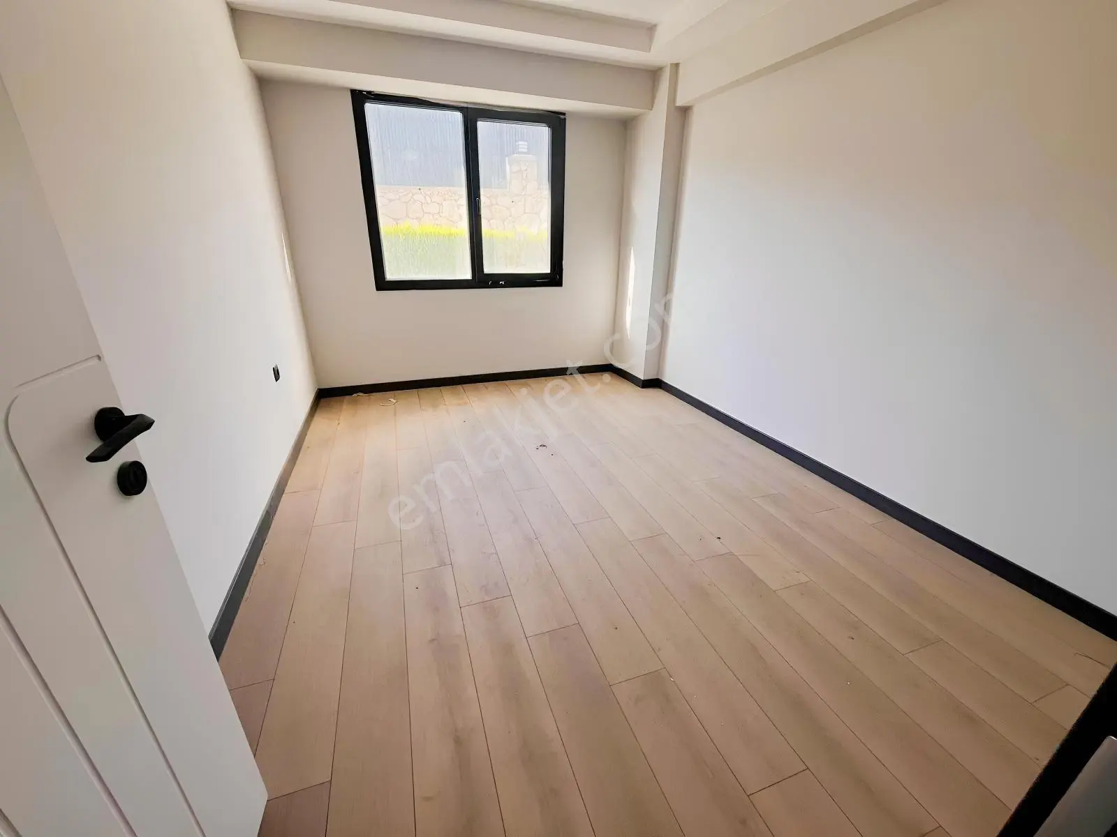 Berk Emlak'tan İnönü Mahallesinde Bahçeli Satılık 3+1 Daire — fotoğraf 19