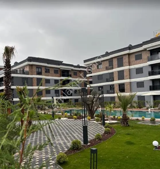 Berk Emlak'tan Ayrancılar İnönüde Site İçi Satılık 1+1 Daire — fotoğraf 4