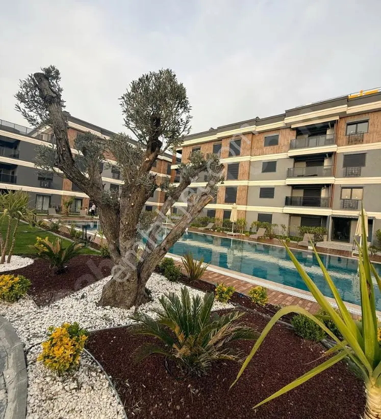 Berk Emlak'tan Ayrancılar İnönüde Site İçi Satılık 1+1 Daire — fotoğraf 7