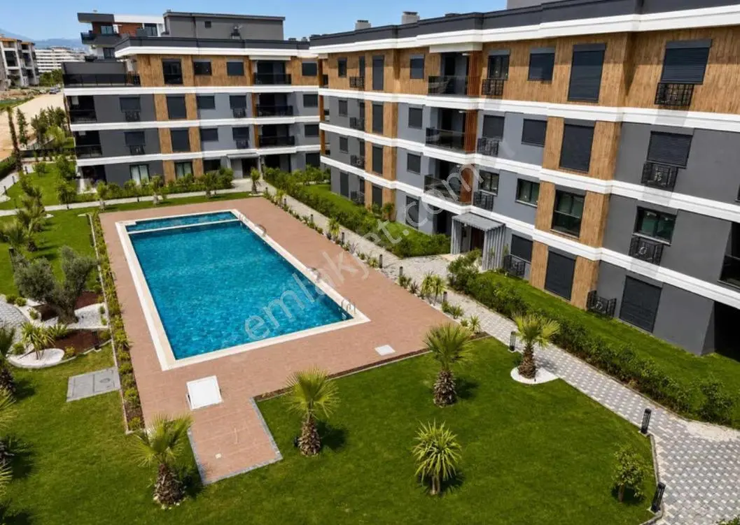 Berk Emlak'tan Ayrancılar İnönüde Site İçi Satılık 1+1 Daire — fotoğraf 23