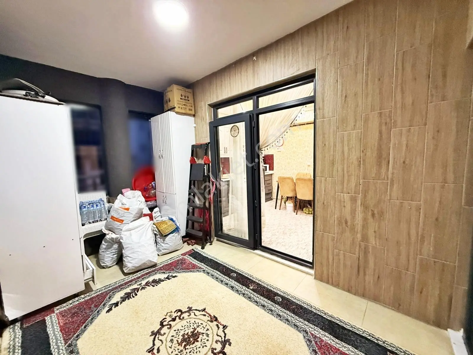 Karacaahmet'te Pazar Yakını Yerden Isıtma Geniş Cam Balkon 2+1 — fotoğraf 22