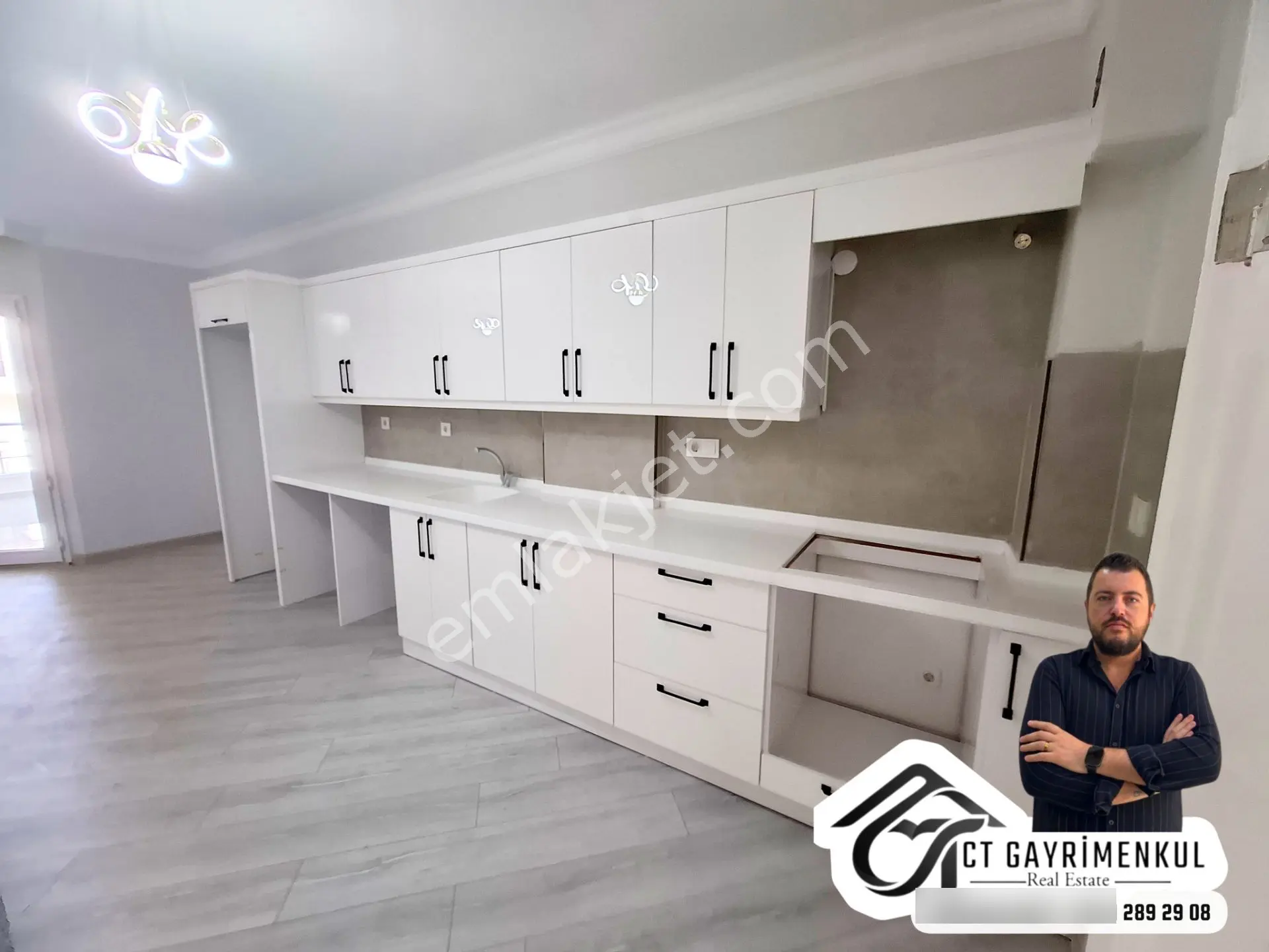 Didimde Satılık 2+1 Havuz Manzaralı Site İçerisinde Ön Cephe İskanlı,kat Mülkiyetli,kusursuz Daire! — fotoğraf 11