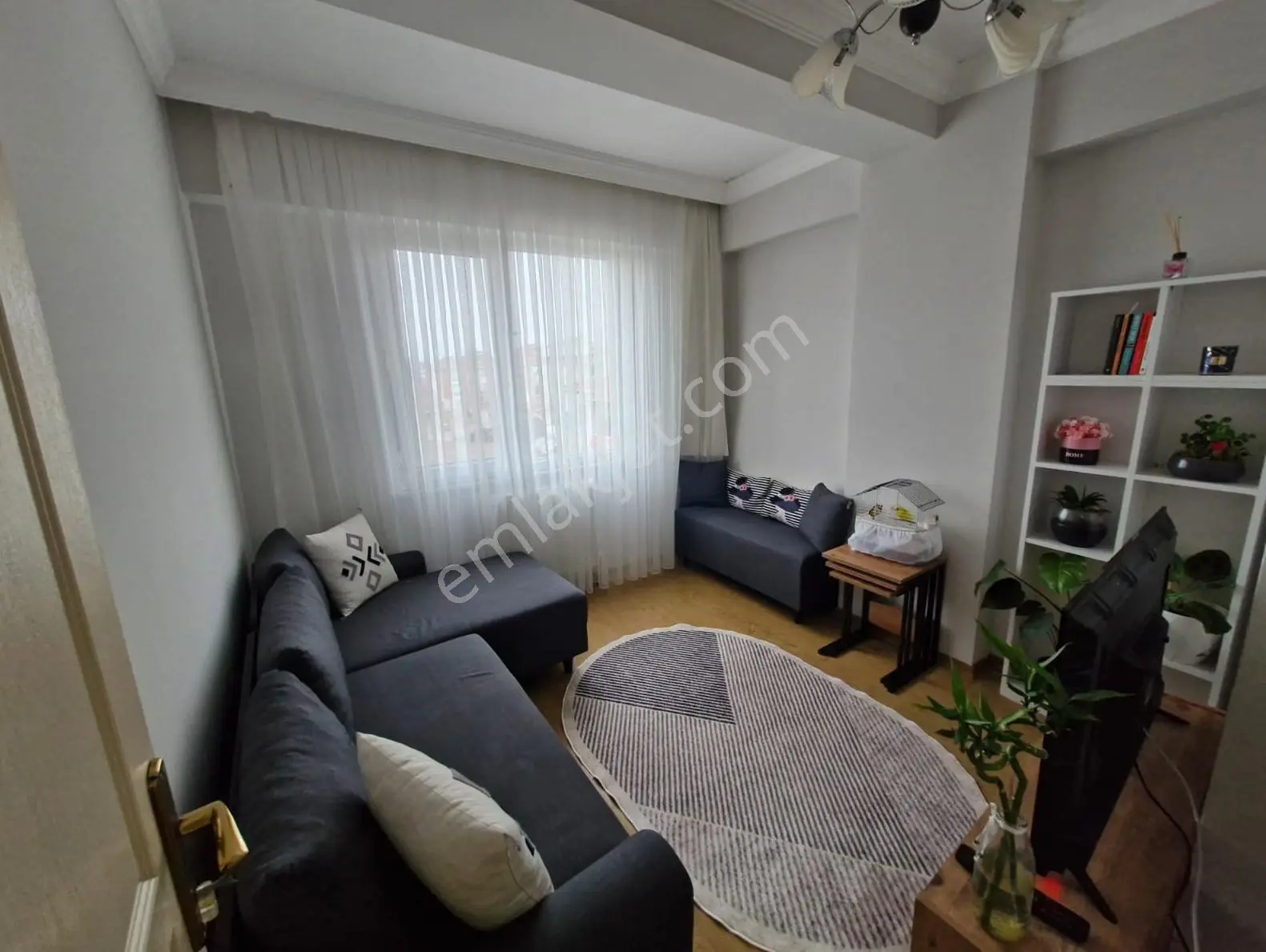 Şeyh Sinan'da Hazır Kiracılı 2+1 Satılık Daire — fotoğraf 11