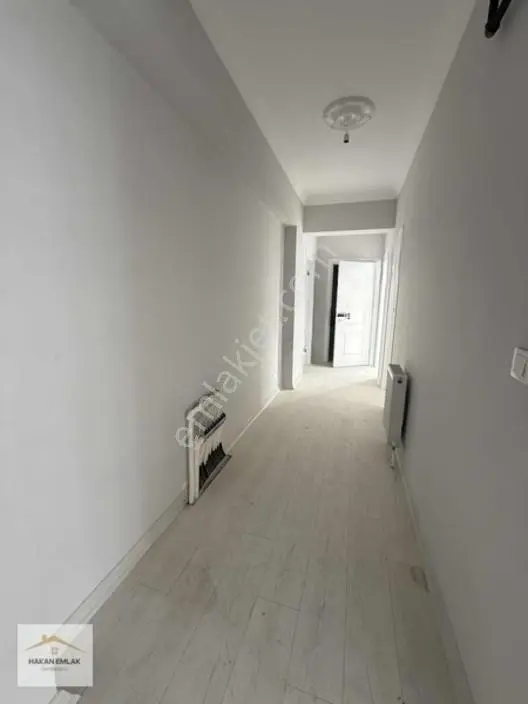 Hakan Emlaktan Kevser Cami Civarında 150 M² Köşe Başı 3+1 Daire — fotoğraf 10