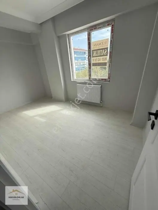 Hakan Emlaktan Kevser Cami Civarında 150 M² Köşe Başı 3+1 Daire — fotoğraf 17