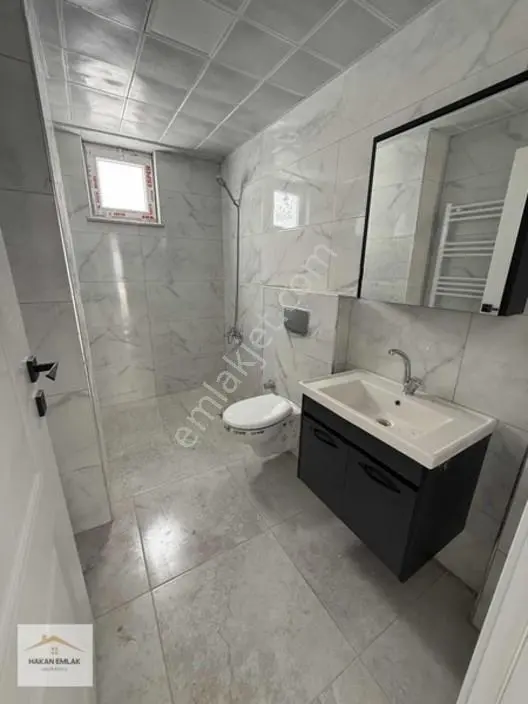 Hakan Emlaktan Kevser Cami Civarında 150 M² Köşe Başı 3+1 Daire — fotoğraf 18