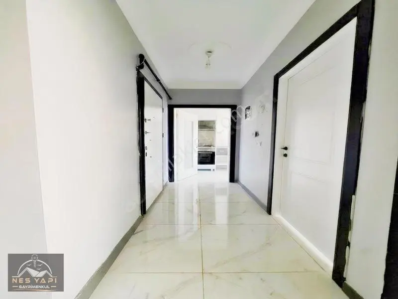 Metrobüse 5 Dk Ön Cephe 2+1 Satılık Yatırımlık Daire!! — fotoğraf 18