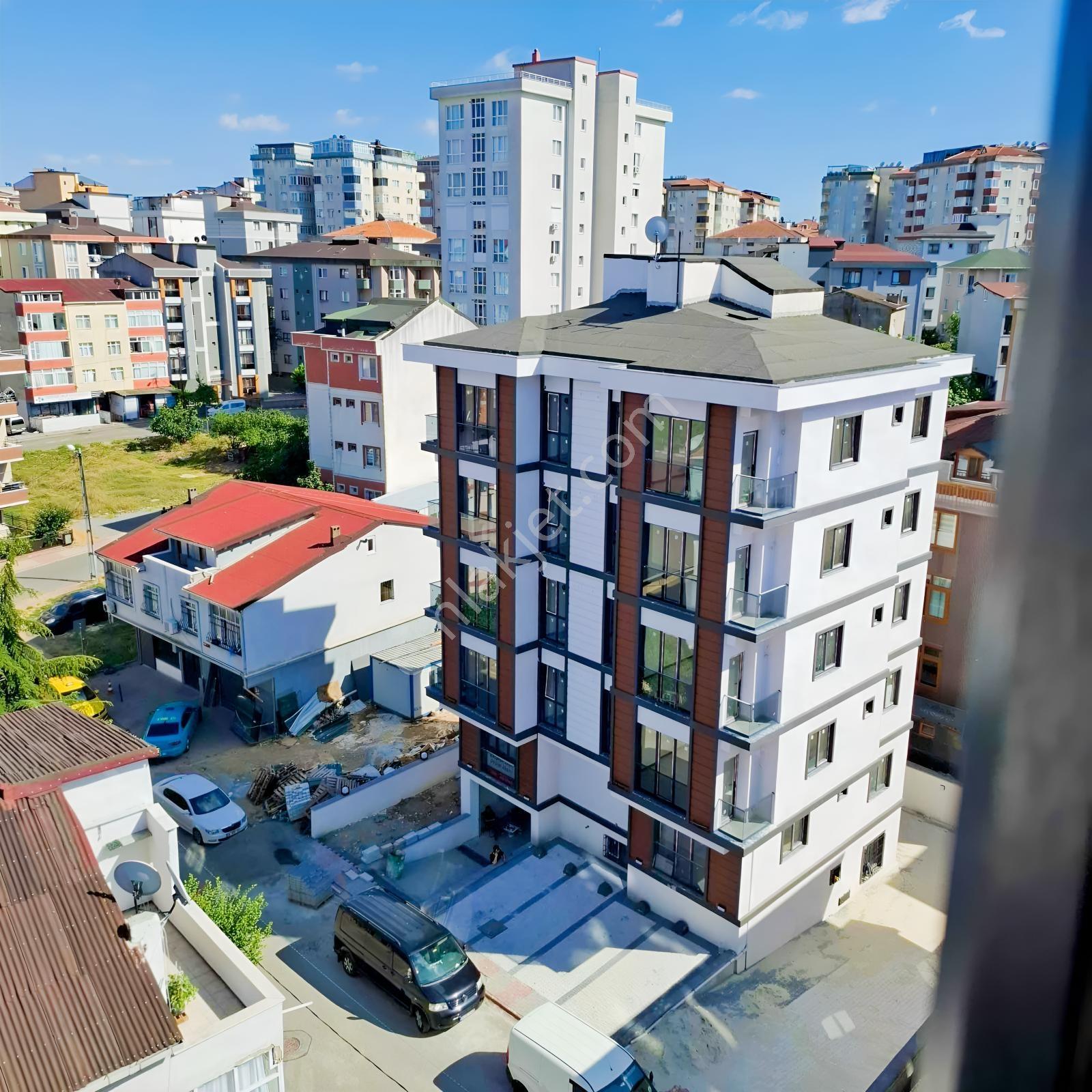 Fl Emlaktan Necip Fazıl Metro Yakını 2+1 Sıfır Arakat