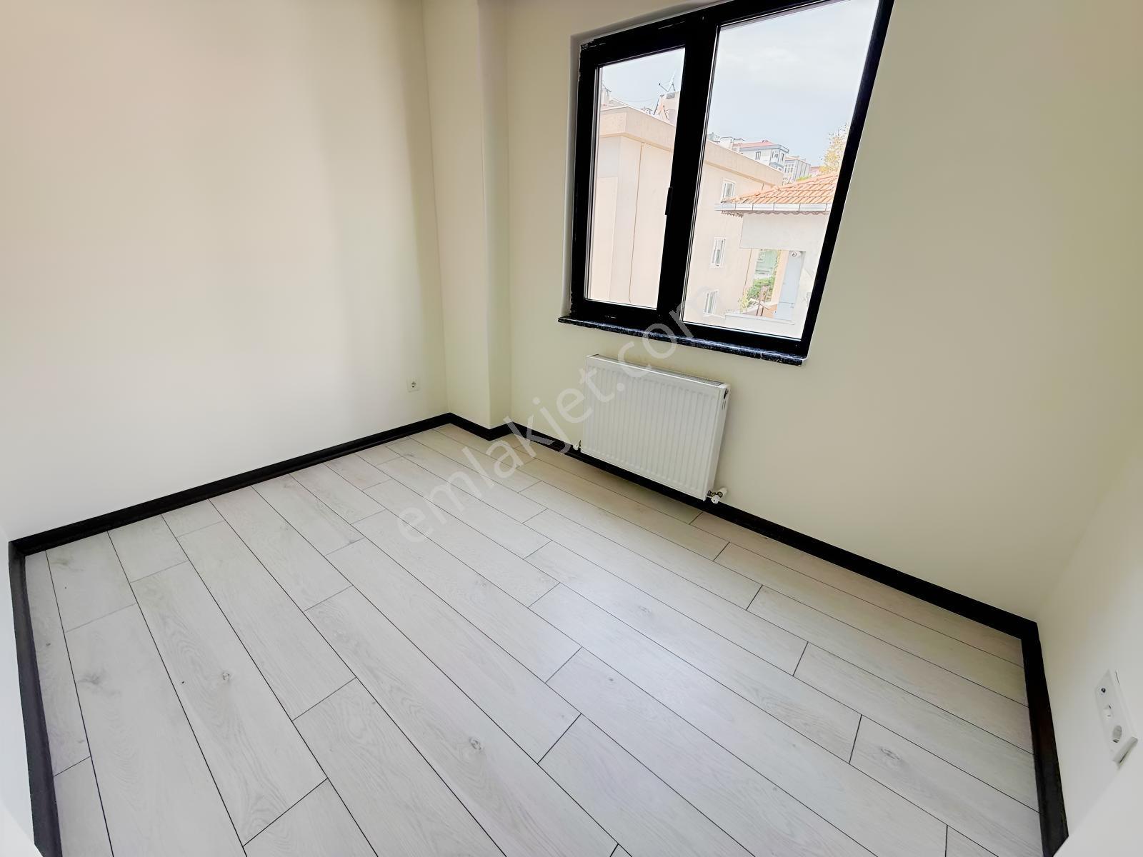 Fl Emlaktan Necip Fazıl Metro Yakını 2+1 Sıfır Arakat — fotoğraf 14