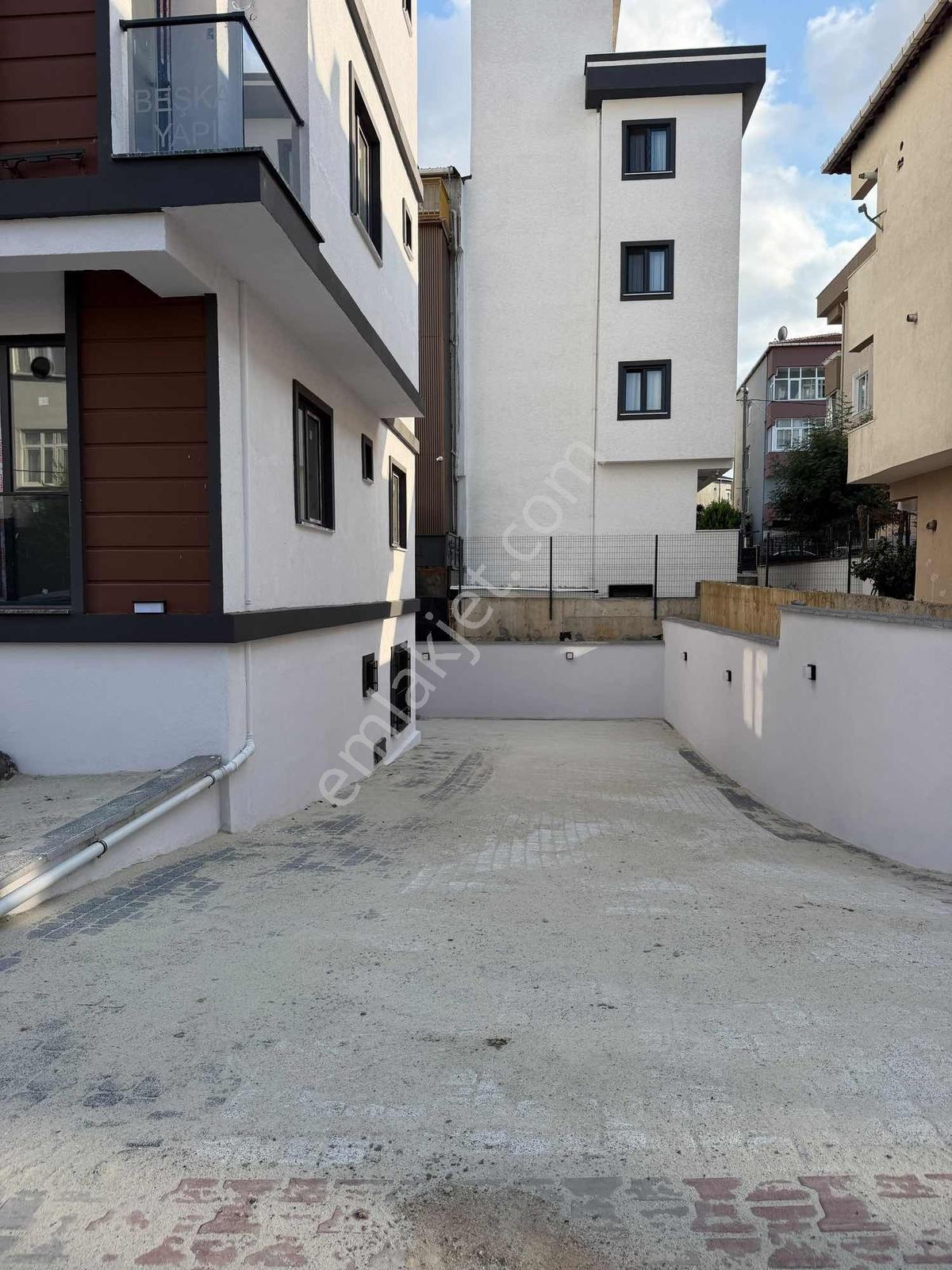 Fl Emlaktan Necip Fazıl Metro Yakını 2+1 Sıfır Arakat — fotoğraf 32