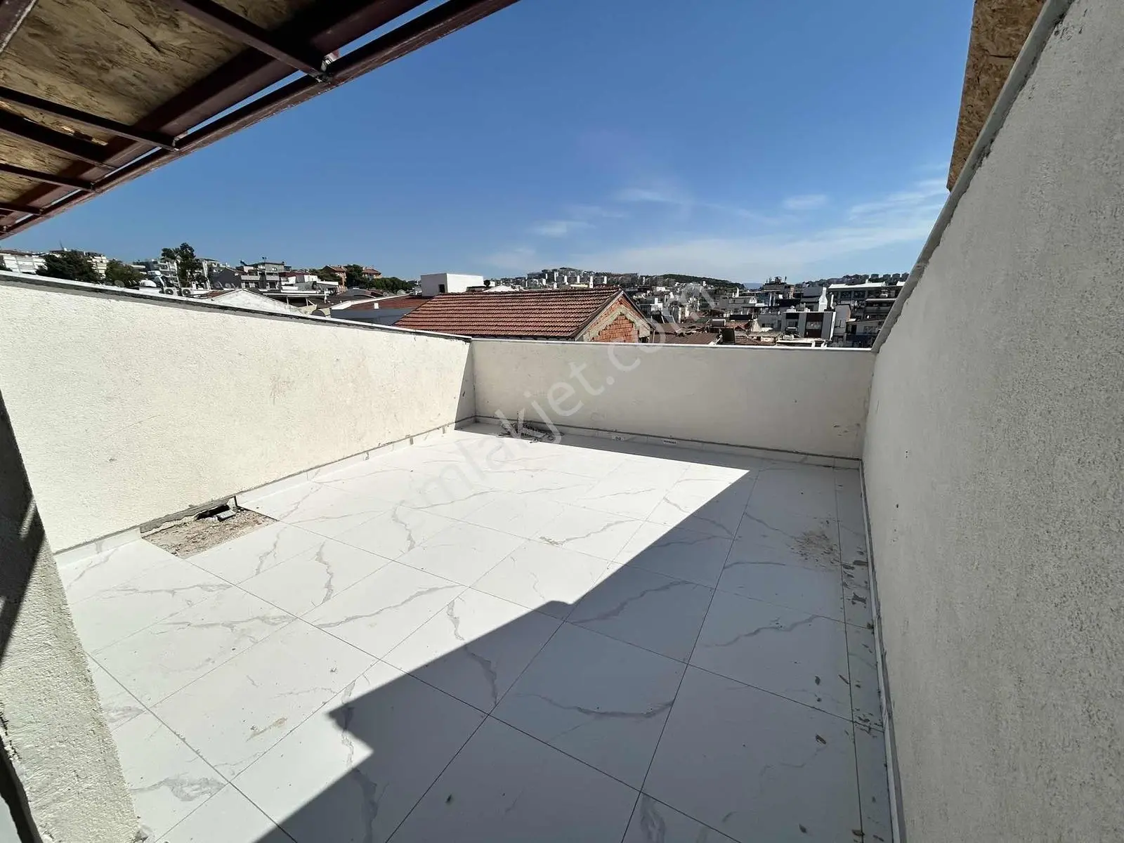 Kuşadası Merkez Sahile Yürme Mesafesinde Dubleks 2+1 Daire — fotoğraf 5