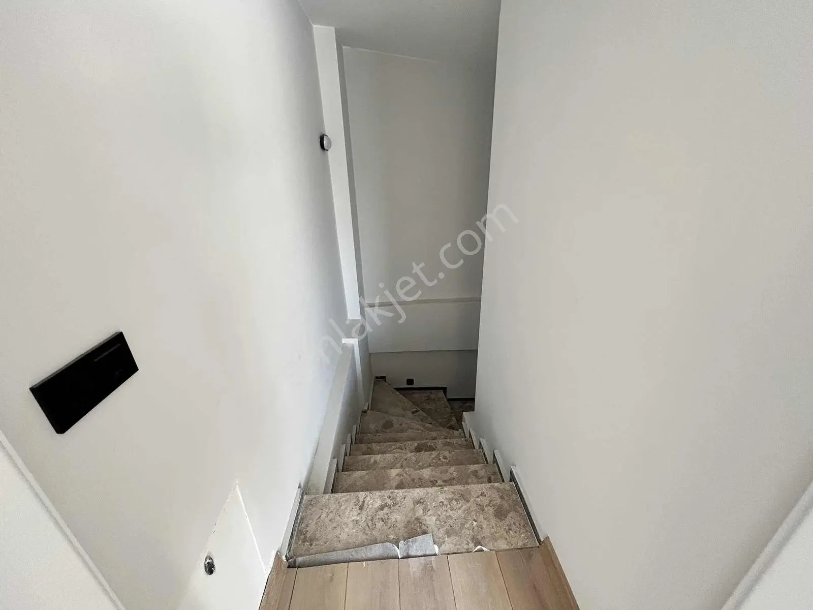 Kuşadası Merkez Sahile Yürme Mesafesinde Dubleks 2+1 Daire — fotoğraf 13