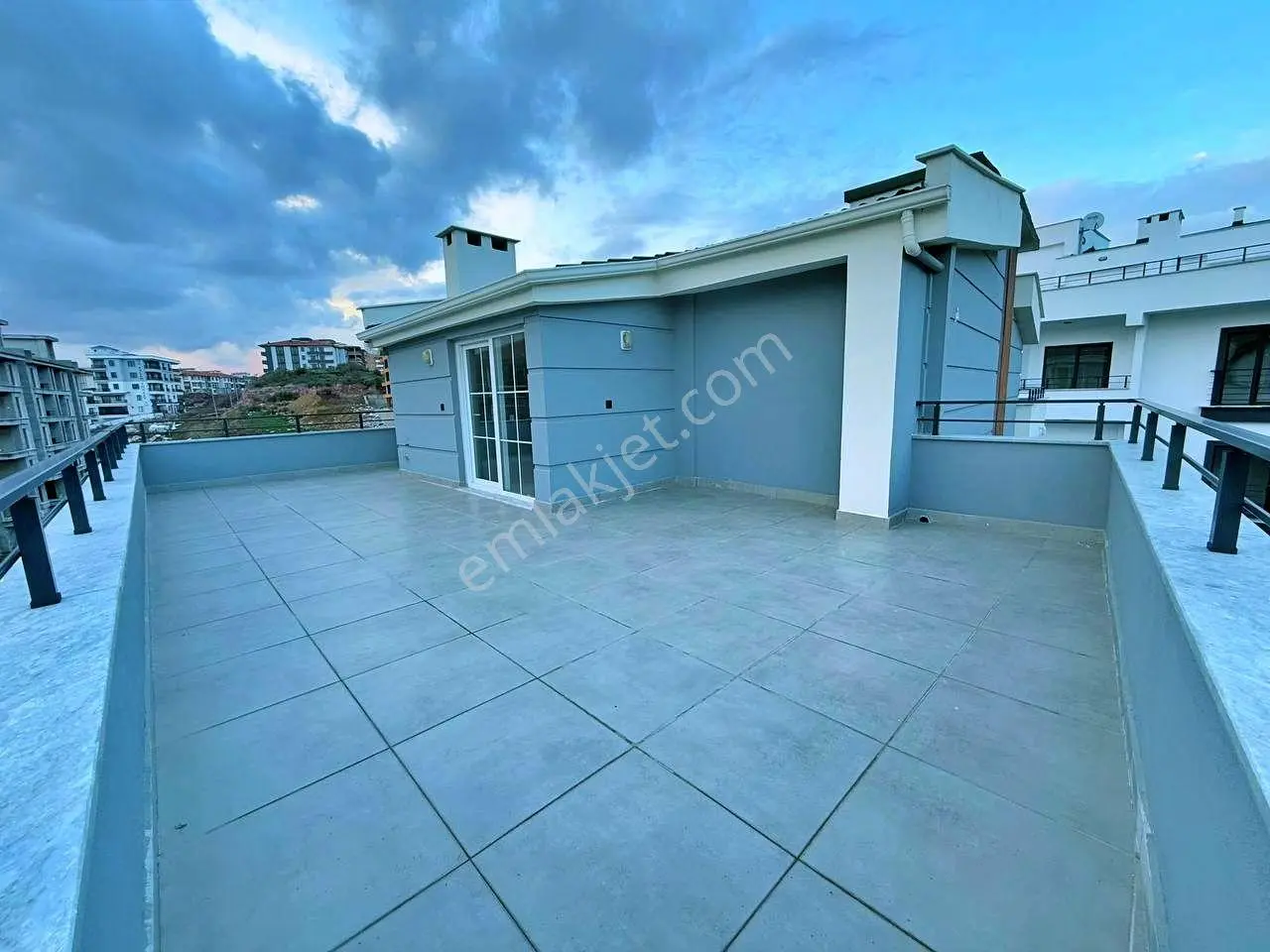Uytundan Edremit Atatürk Mahallesinde 2+1 Satılık Dubleks Daire — fotoğraf 2