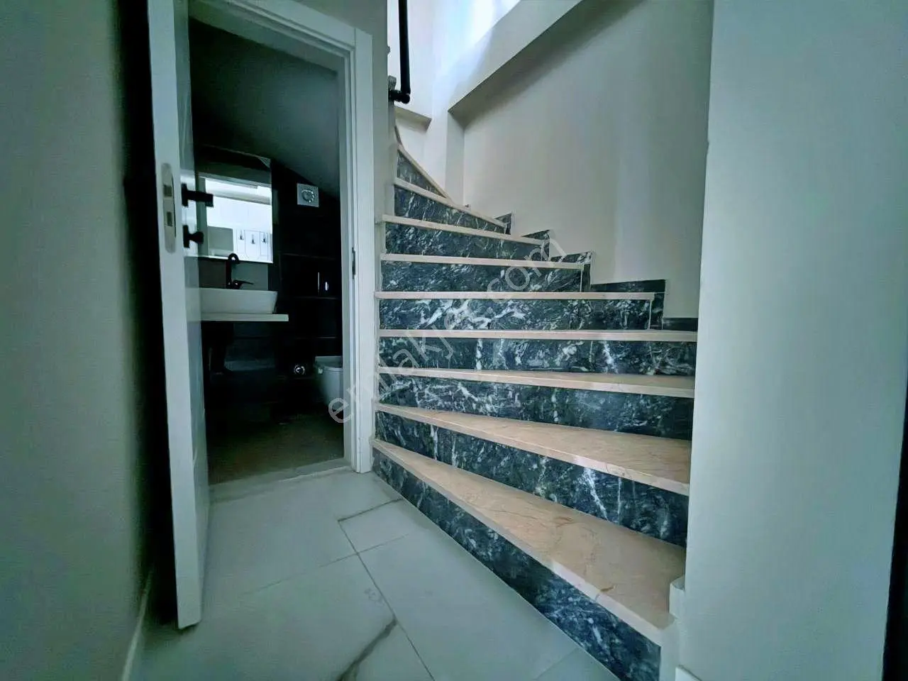 Uytundan Edremit Atatürk Mahallesinde 2+1 Satılık Dubleks Daire — fotoğraf 13