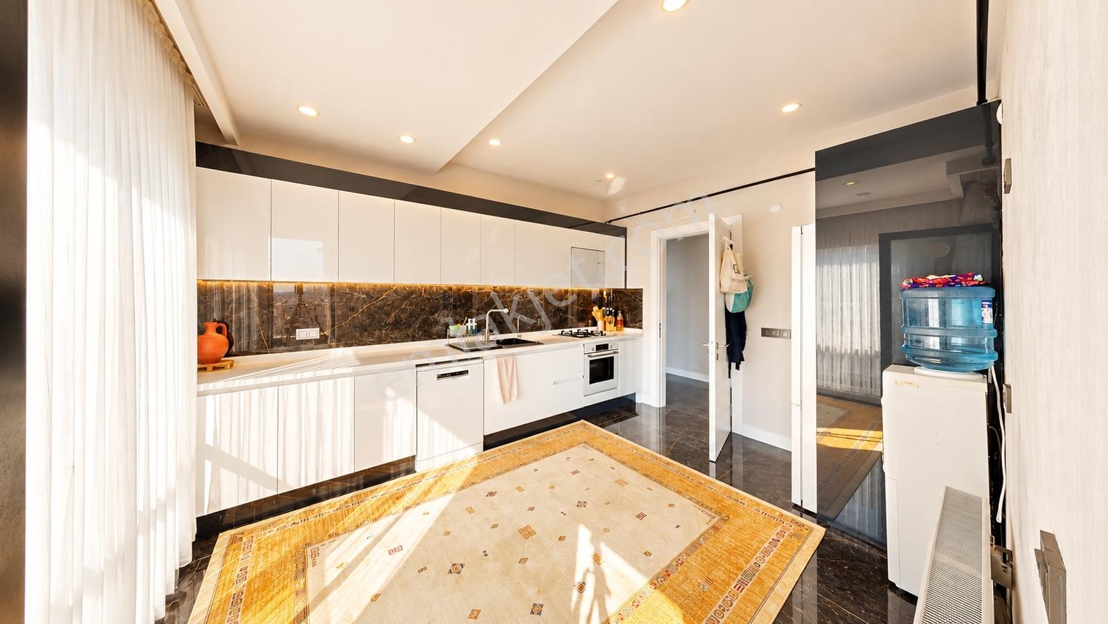Fevzi Çakmakta İltemir Parkta Havuzlu Sitede | 144 M² | 3+1 — fotoğraf 13