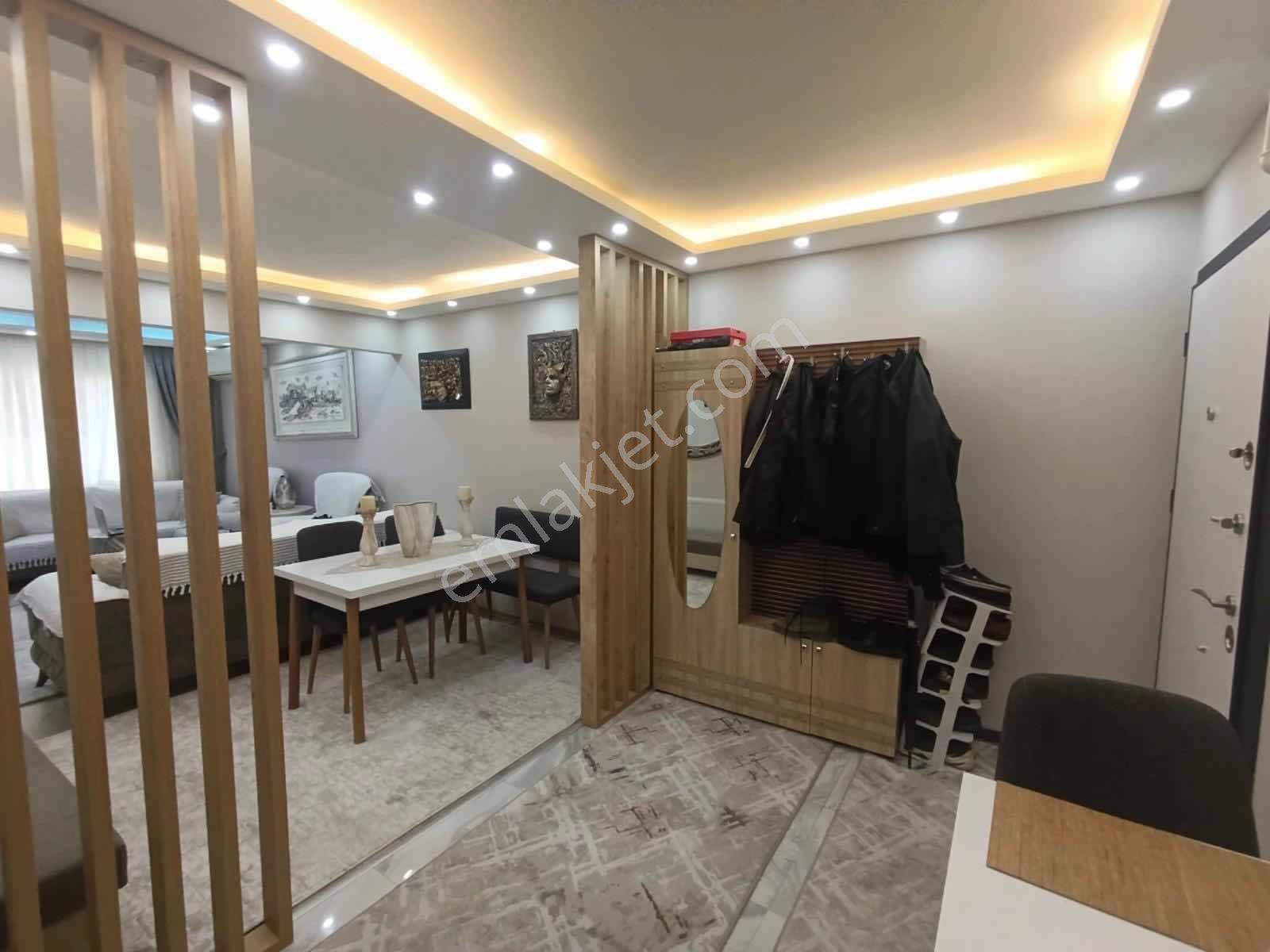 Hatay Araphasan Mahallesi'nde Bakımlı Satılık 2 + 1 Daire — fotoğraf 3