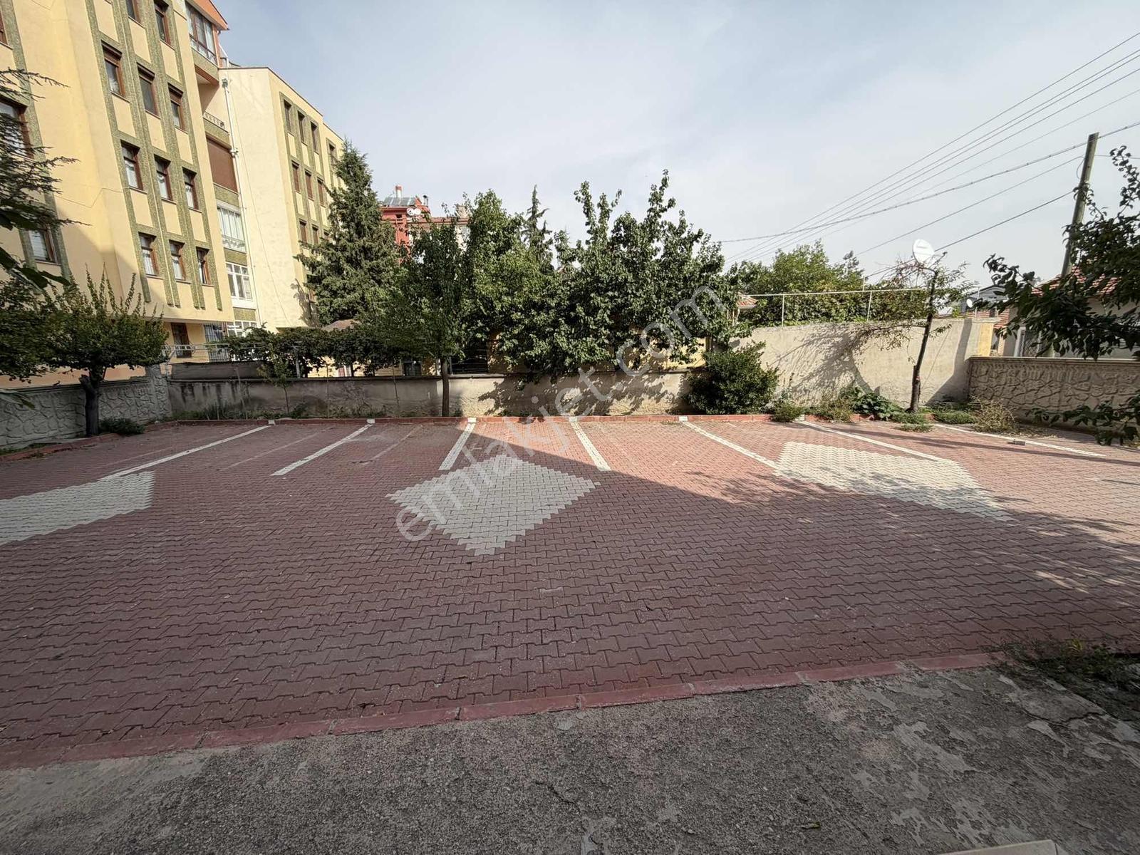 Melikşah Mahallesinde Satılık 3+1 Daire — fotoğraf 5