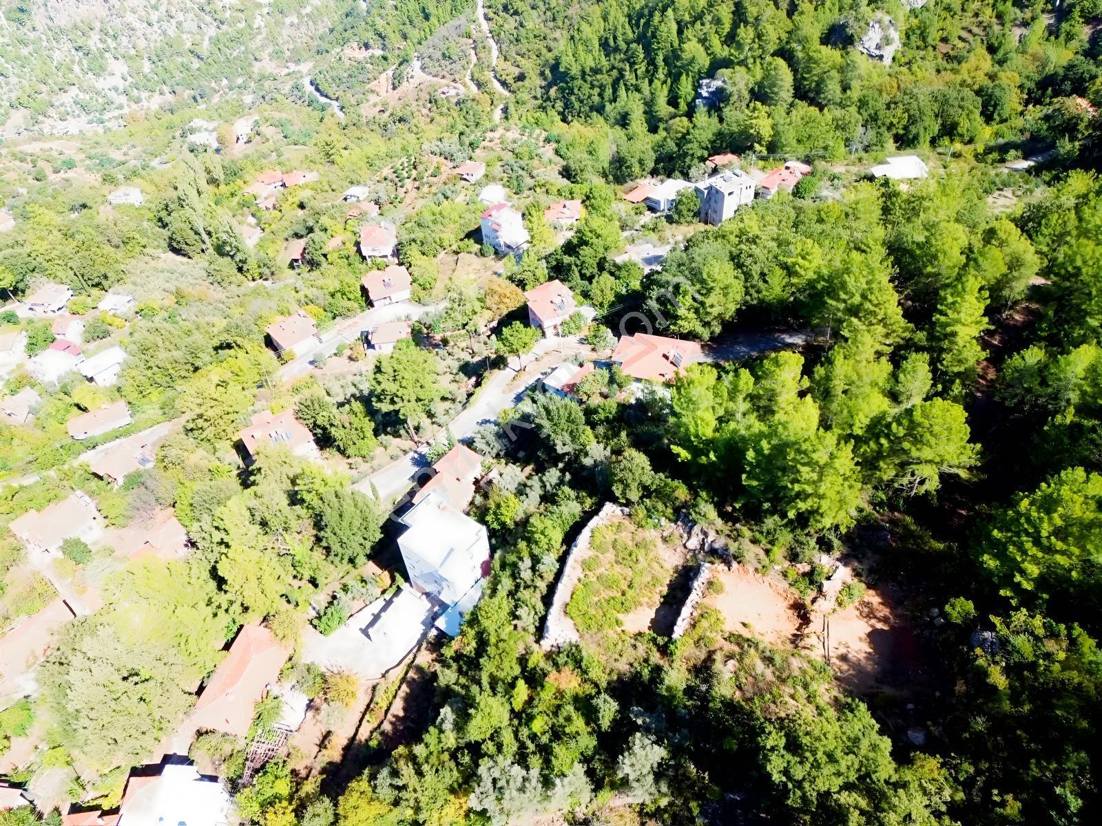 Emlakparktan Türktaş Yaylasında Satılık 687m2 Tarla — fotoğraf 2