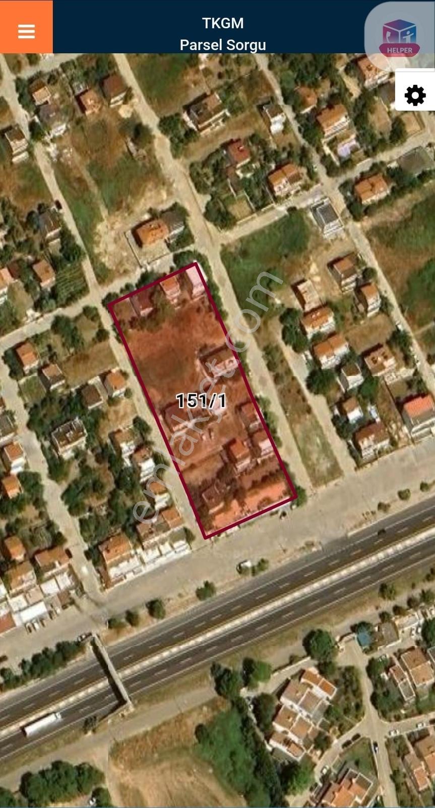 Haydar Emlaktan Yenicede 2 Parsel 200 M2 Denize Ve Çarşıya Yakın — fotoğraf 2