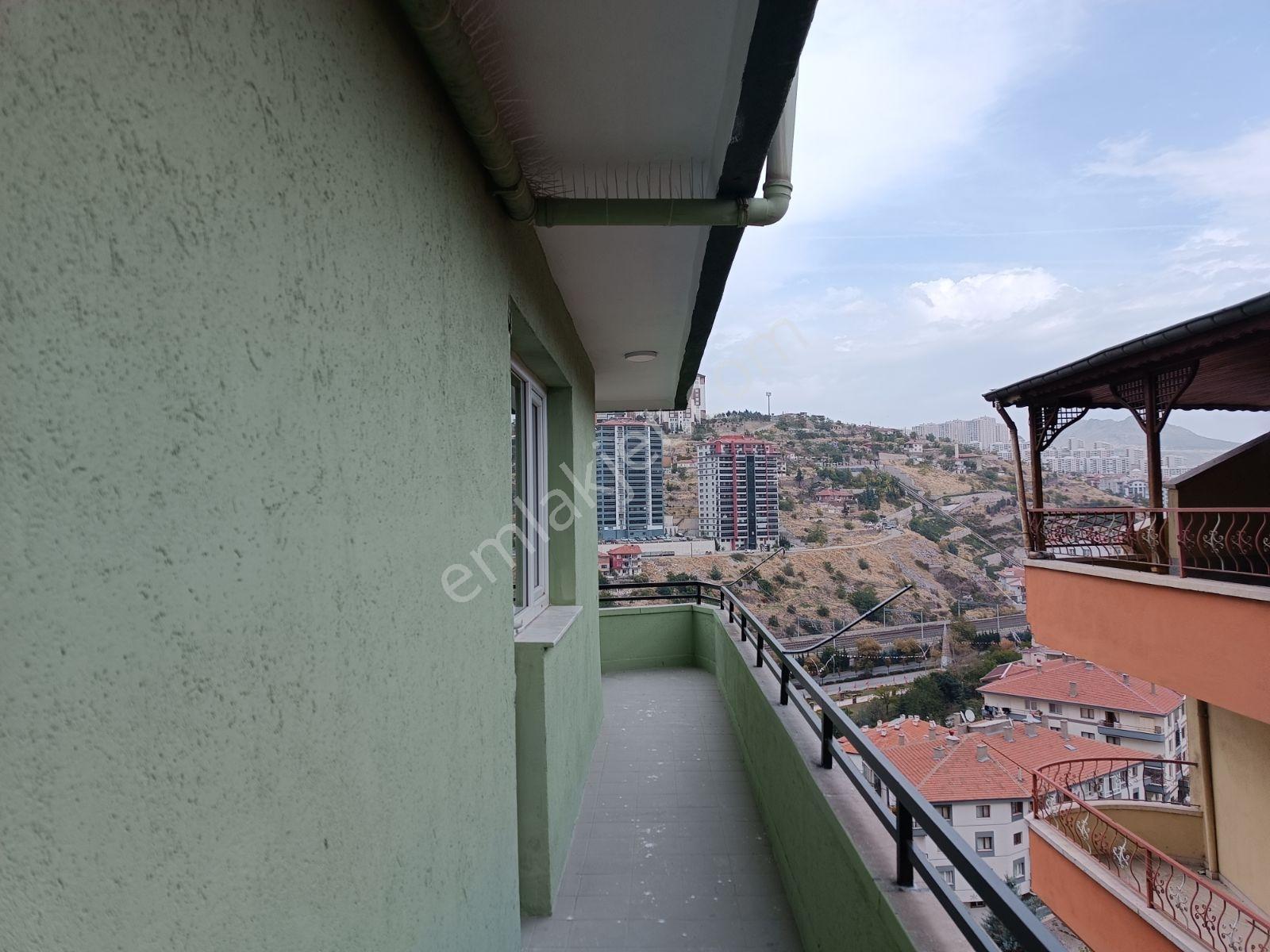Mamak Okullar Caddesi Merkezi Lokasyonda Teraslı Masrfasız 5+1 — fotoğraf 33