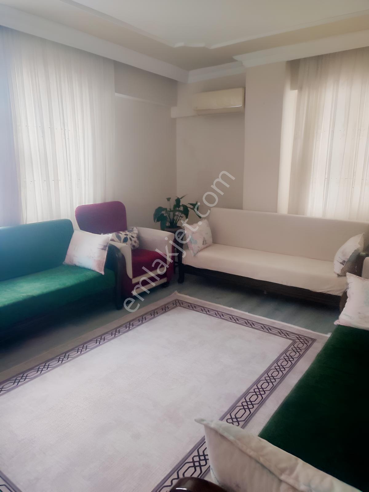 Oflaz Emlaktan Satılık 3+1 Daire — fotoğraf 2