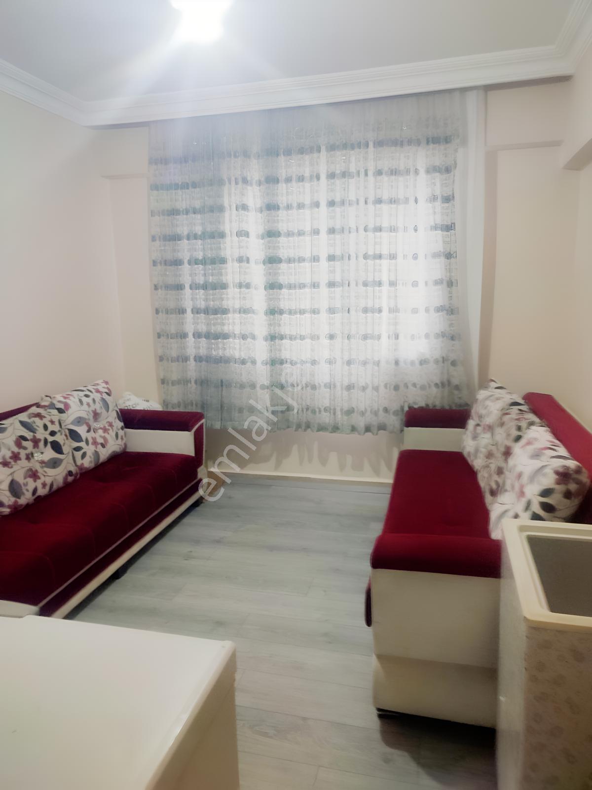 Oflaz Emlaktan Satılık 3+1 Daire — fotoğraf 3