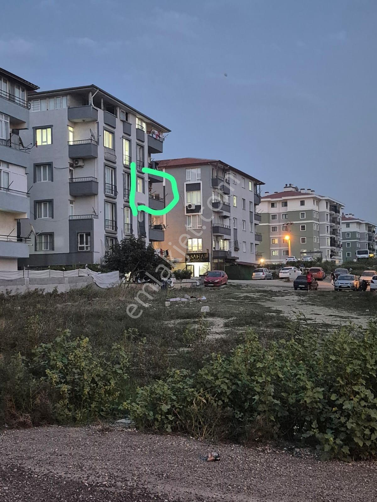 Oflaz Emlaktan Satılık 3+1 Daire — fotoğraf 6