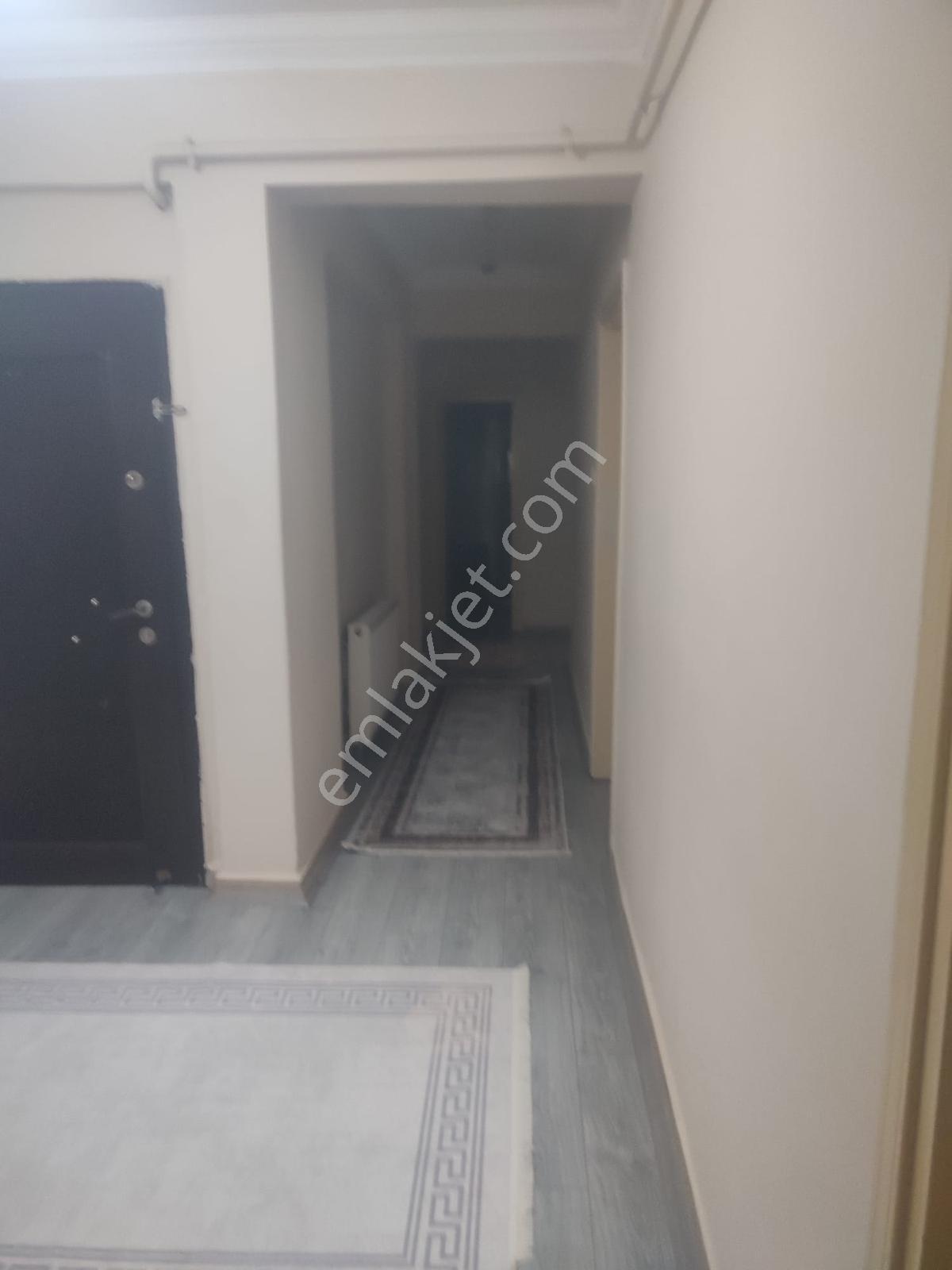 Oflaz Emlaktan Satılık 3+1 Daire — fotoğraf 12