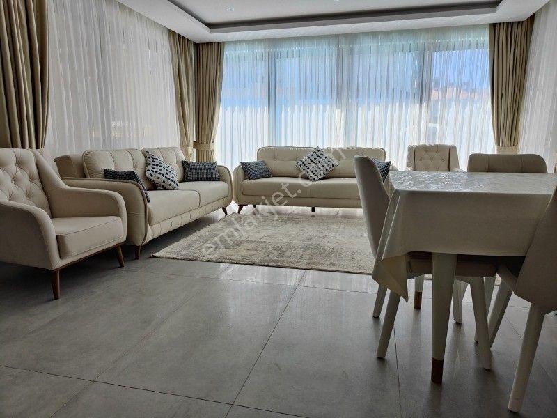 Stop’tan Ovacık'ta Satılık 3 Yatak Odalı Full Eşyalı Modern Villa — fotoğraf 5