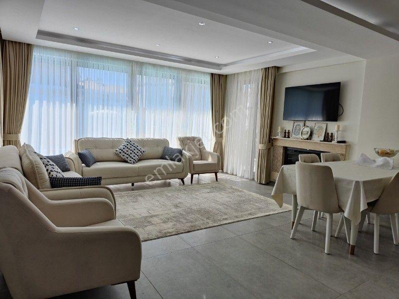 Stop’tan Ovacık'ta Satılık 3 Yatak Odalı Full Eşyalı Modern Villa — fotoğraf 7