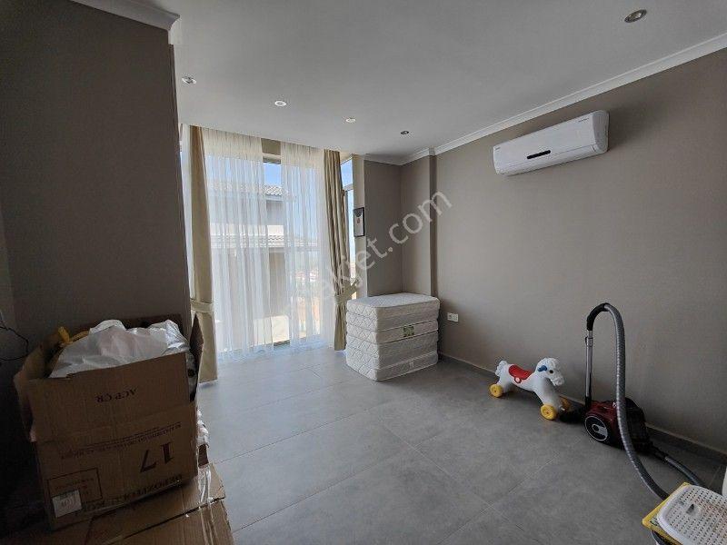 Stop’tan Ovacık'ta Satılık 3 Yatak Odalı Full Eşyalı Modern Villa — fotoğraf 10