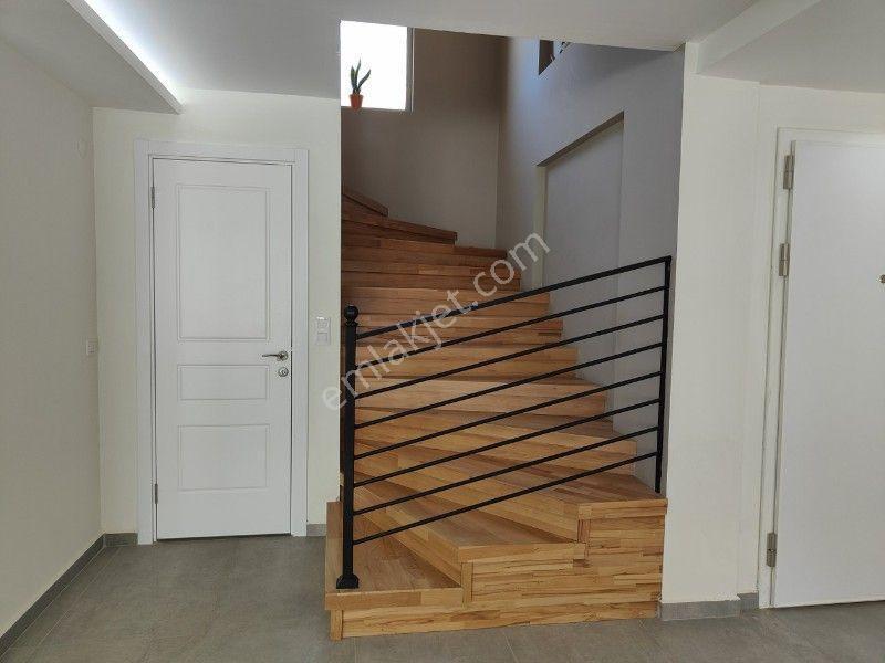 Stop’tan Ovacık'ta Satılık 3 Yatak Odalı Full Eşyalı Modern Villa — fotoğraf 12