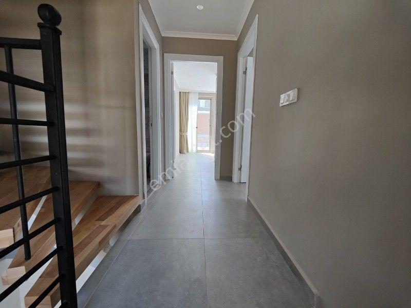 Stop’tan Ovacık'ta Satılık 3 Yatak Odalı Full Eşyalı Modern Villa — fotoğraf 14