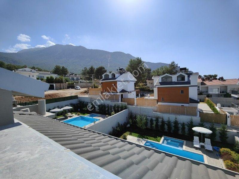Stop’tan Ovacık'ta Satılık 3 Yatak Odalı Full Eşyalı Modern Villa — fotoğraf 27