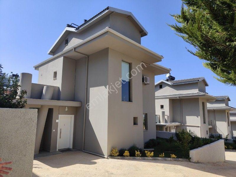 Stop’tan Ovacık'ta Satılık 3 Yatak Odalı Full Eşyalı Modern Villa — fotoğraf 29