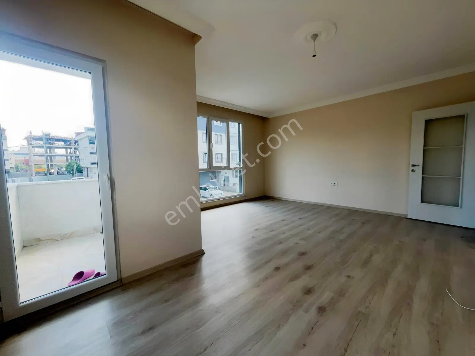 Mimar Sinanda | Kat Mülkiyetli 90m² | Krediye Uygun 3+1 Satılık! — fotoğraf 3