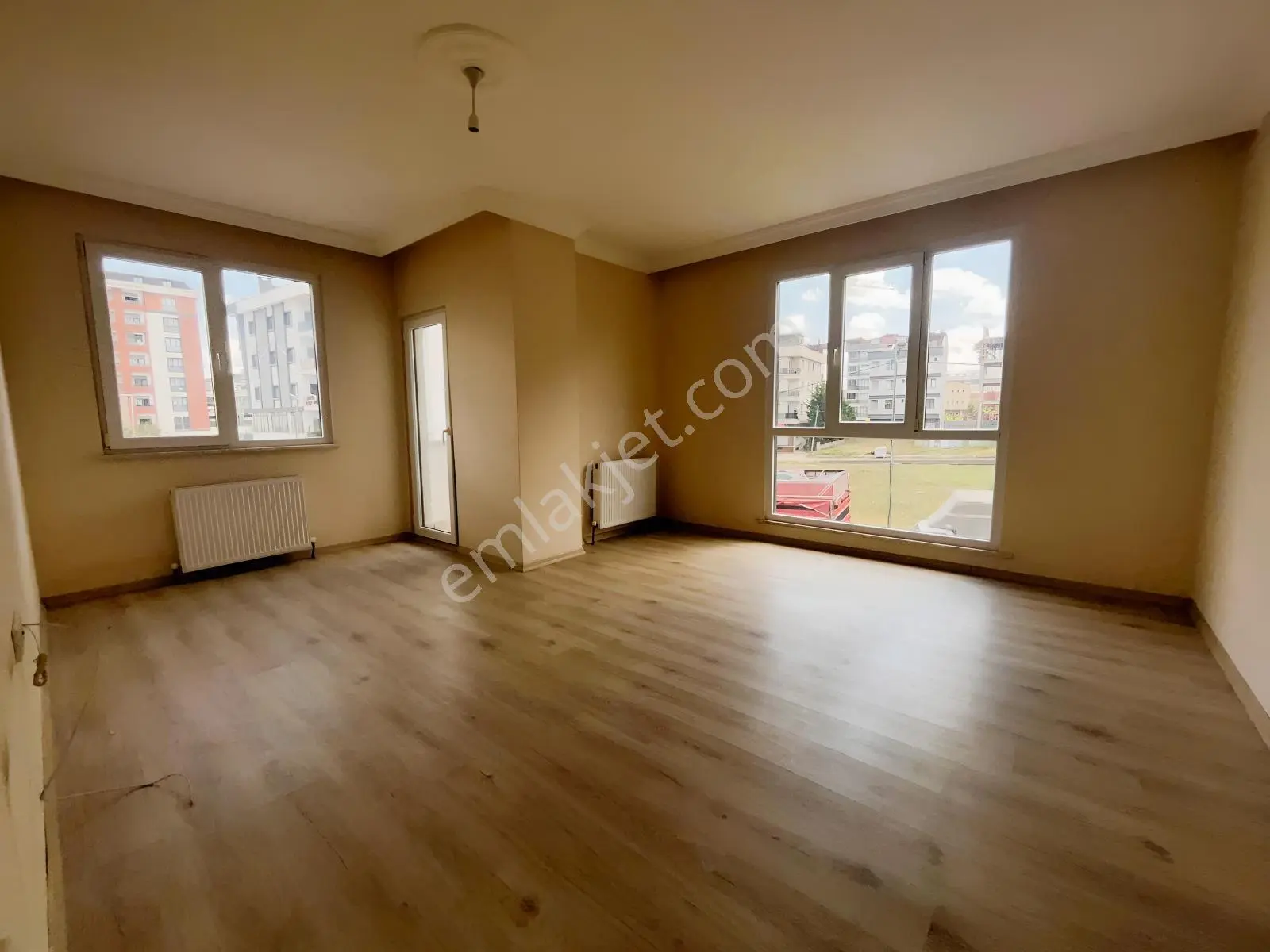 Mimar Sinanda | Kat Mülkiyetli 90m² | Krediye Uygun 3+1 Satılık! — fotoğraf 5