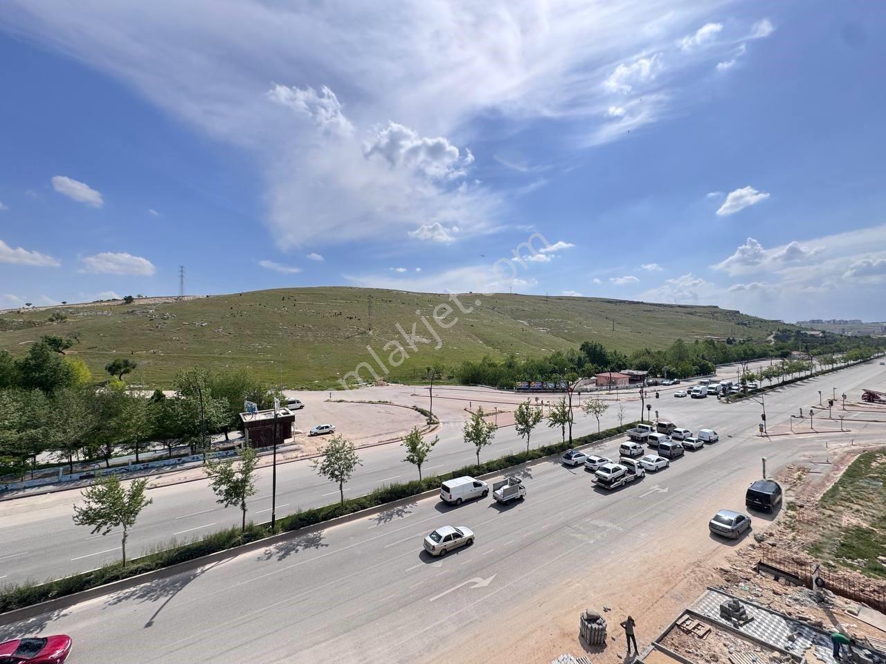 Hanedan Gyo'dan Yeşilvadi Yolunda Ultra Lüks Satılık 3.5+1 Daire — fotoğraf 19